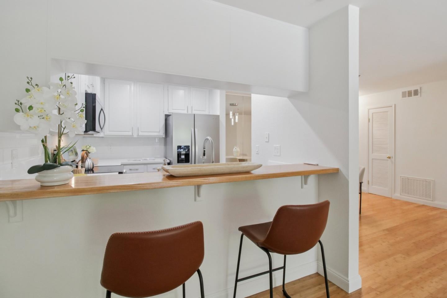 35 West 20th Avenue 105