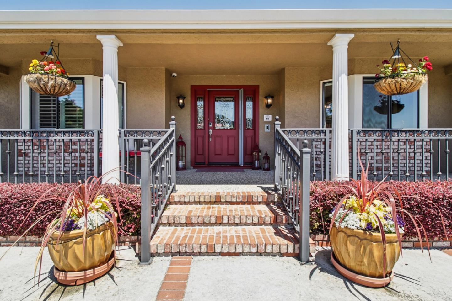 733 Temescal Way