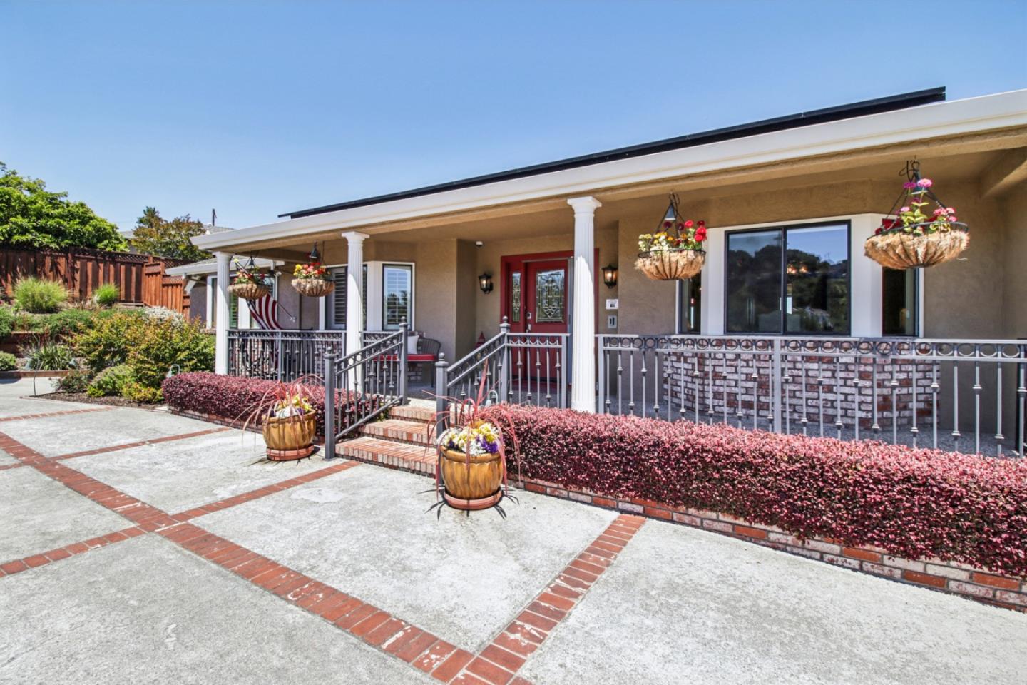 733 Temescal Way