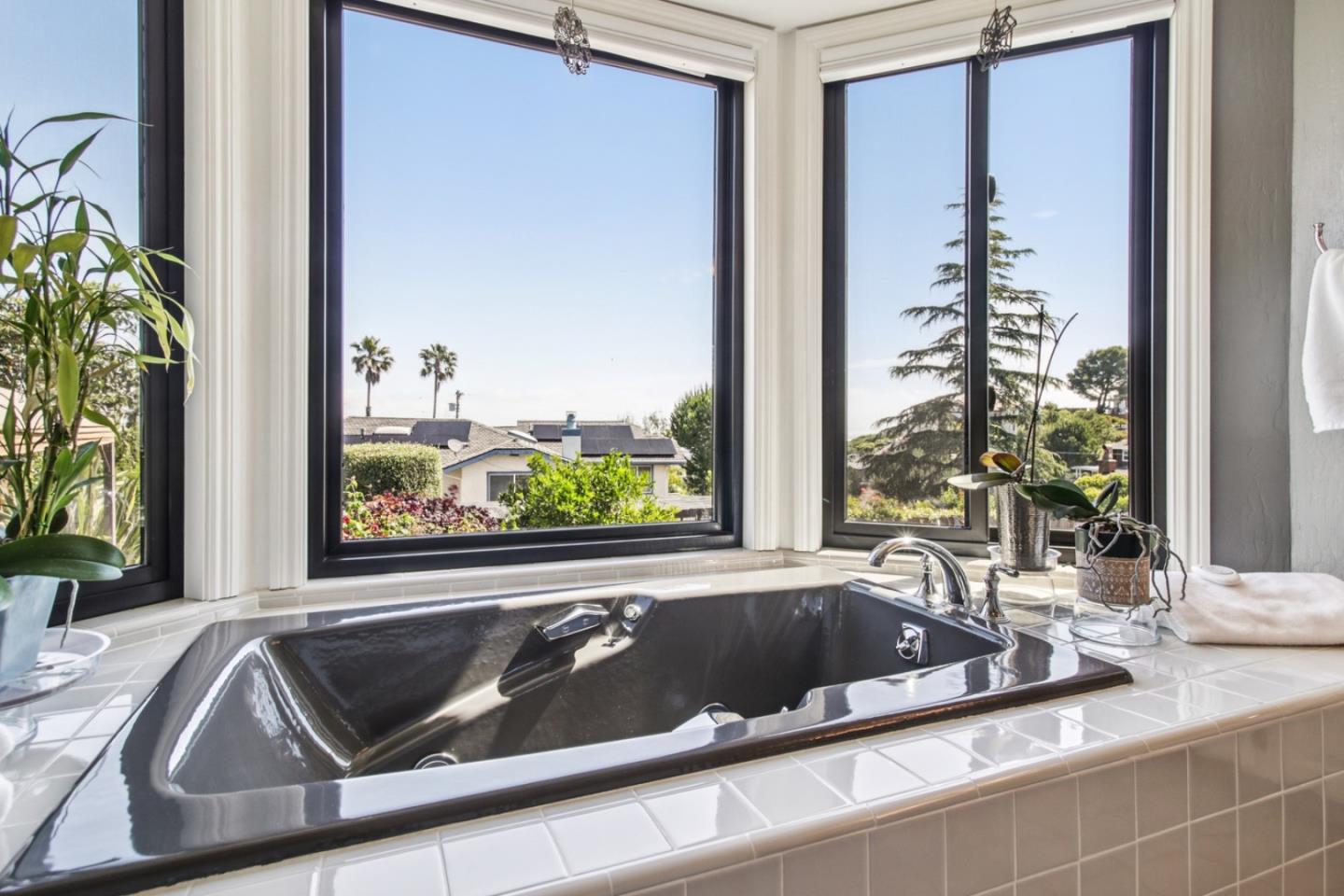 733 Temescal Way