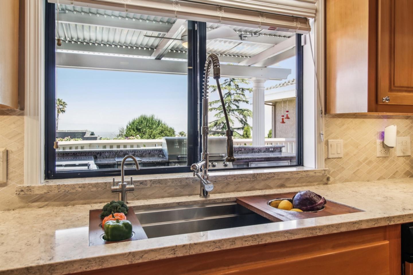733 Temescal Way