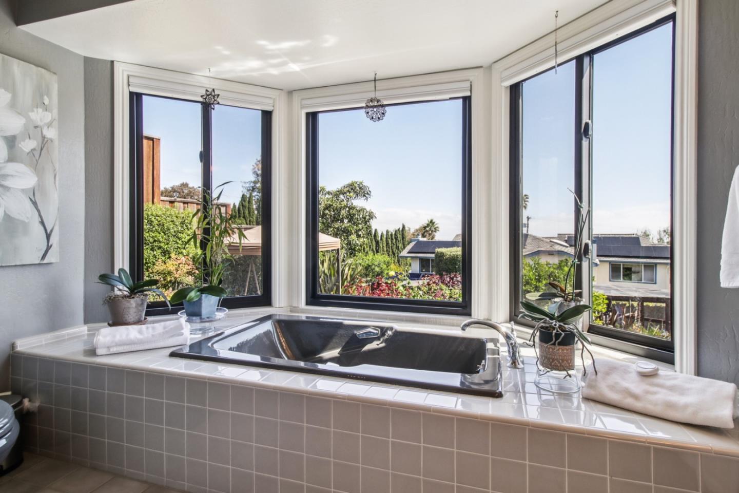 733 Temescal Way