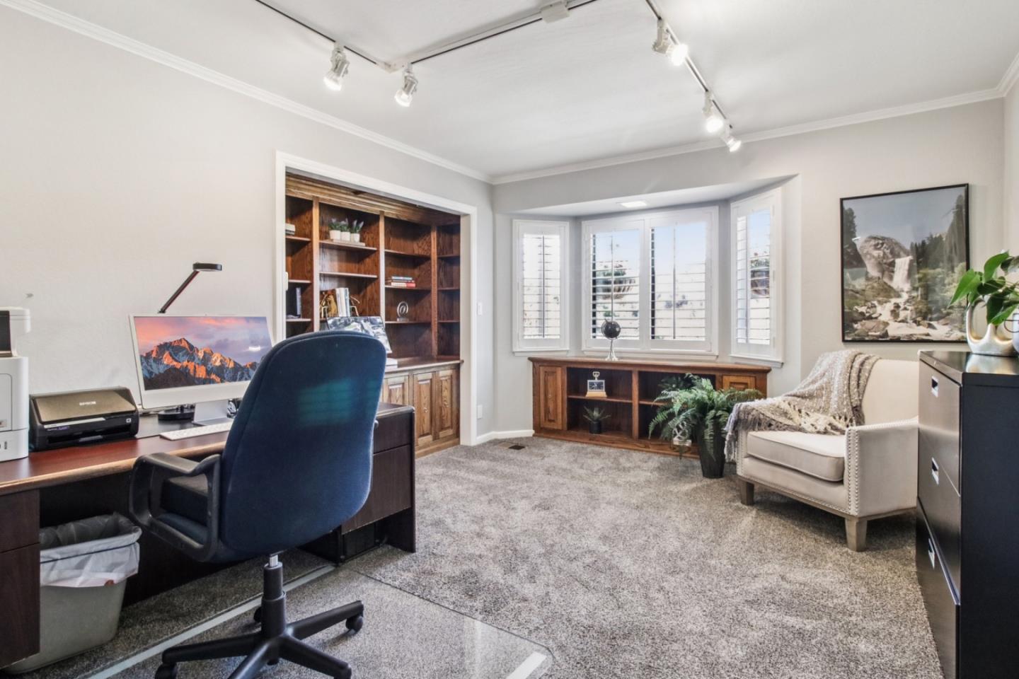 733 Temescal Way