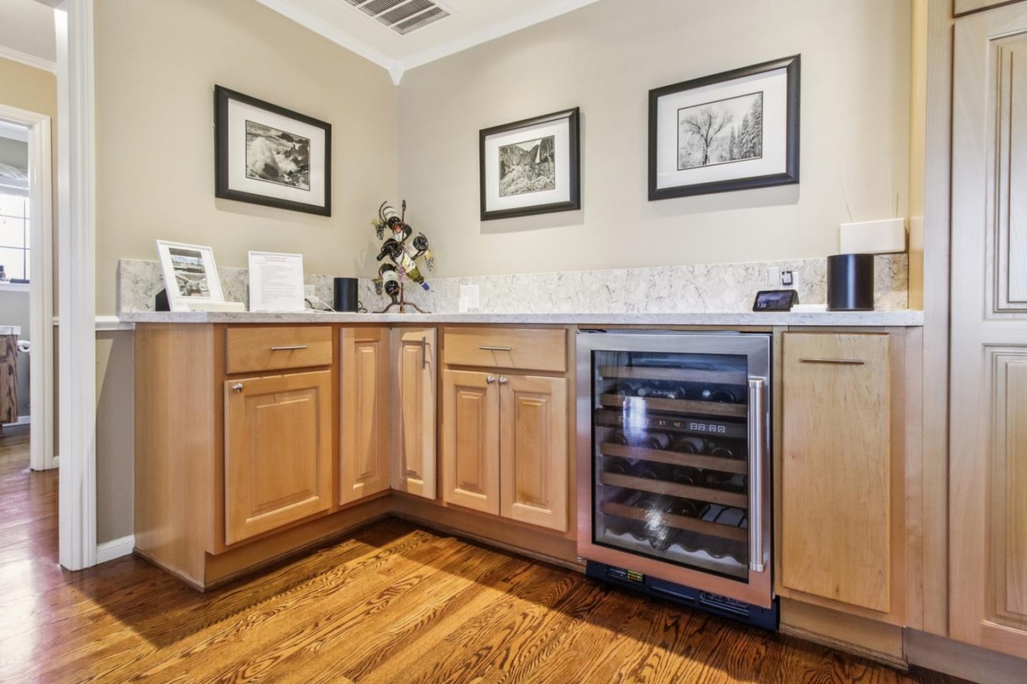 733 Temescal Way