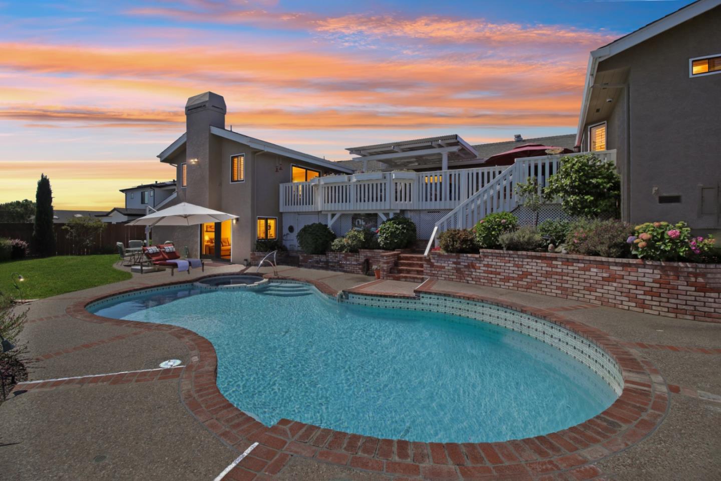733 Temescal Way