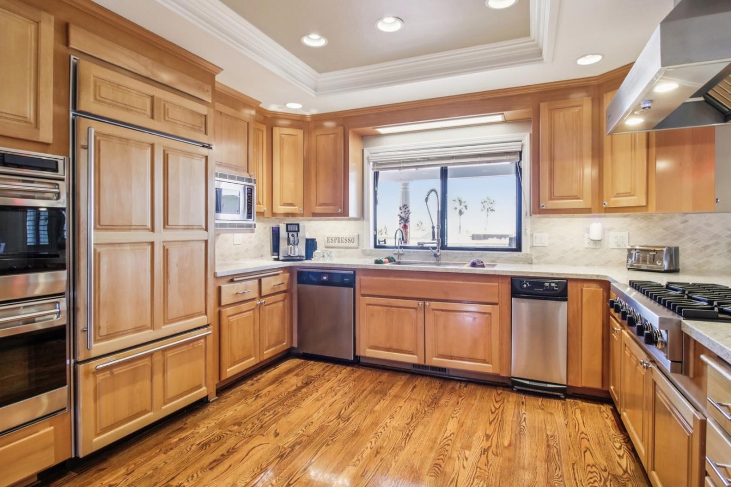 733 Temescal Way