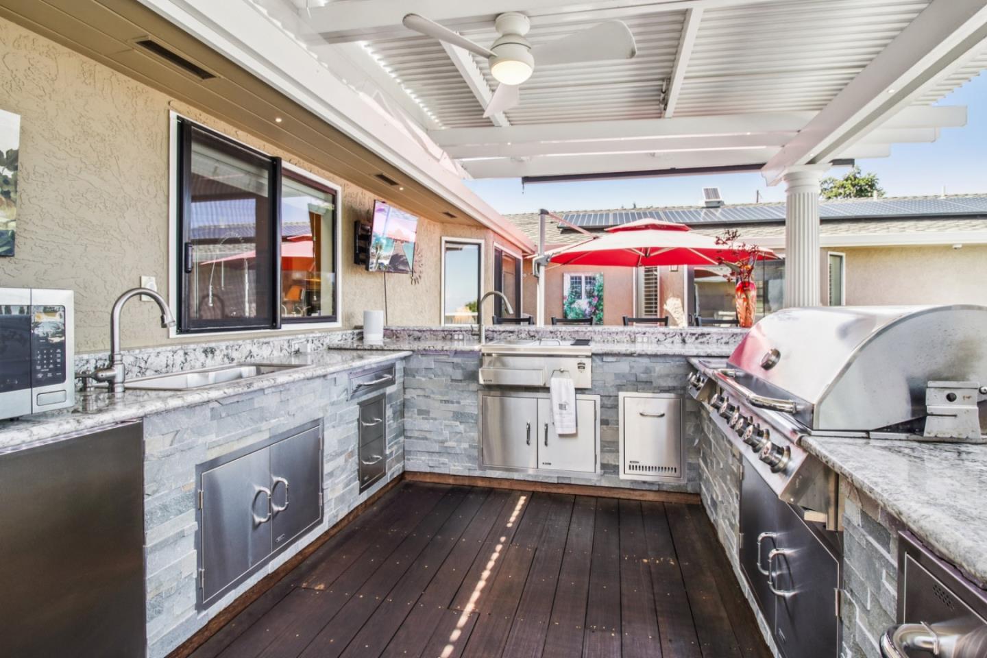 733 Temescal Way