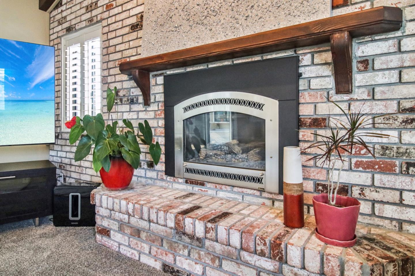 733 Temescal Way