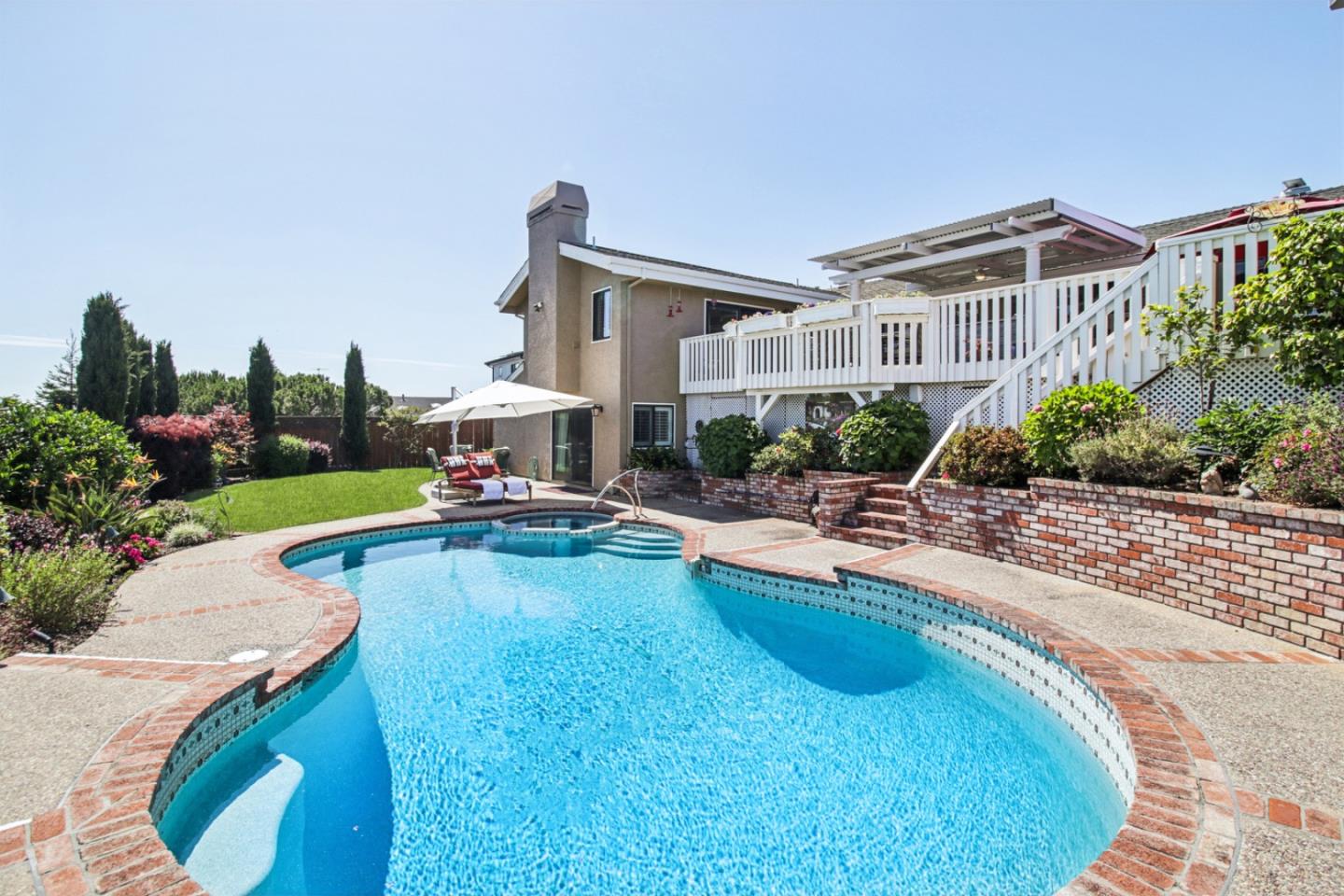 733 Temescal Way
