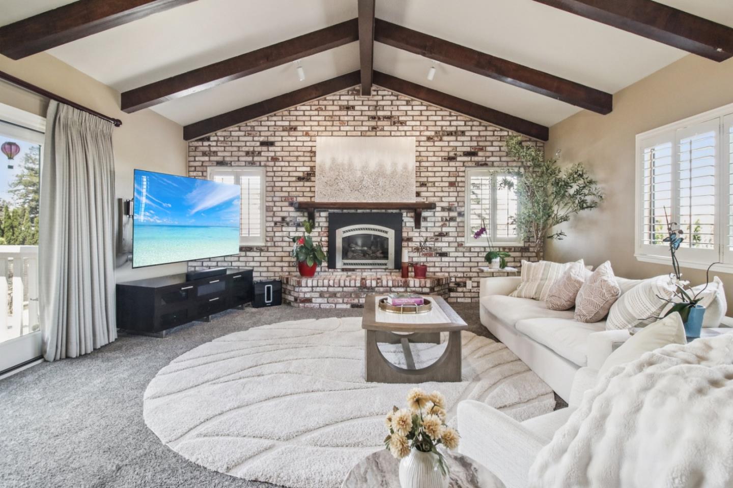733 Temescal Way