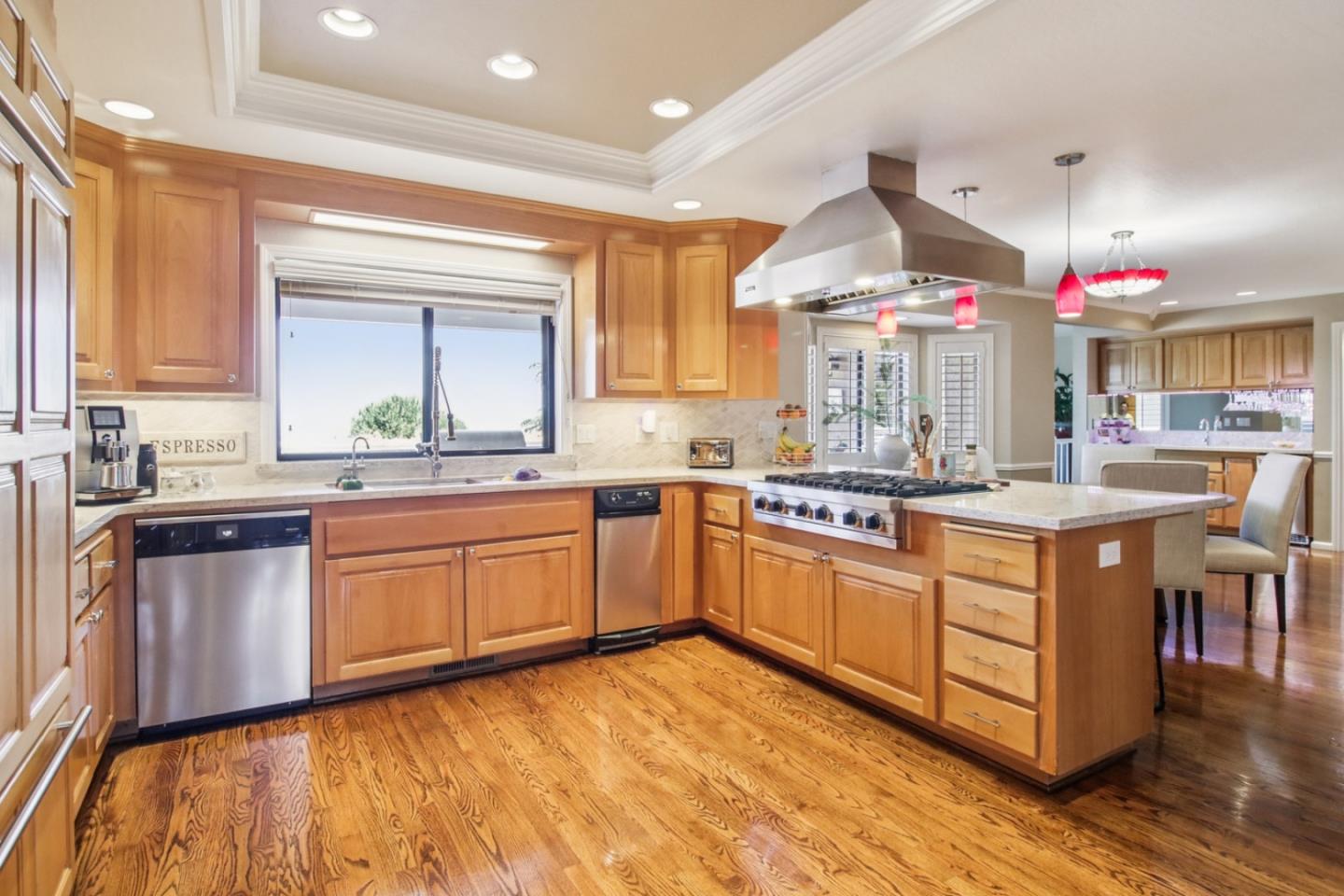 733 Temescal Way