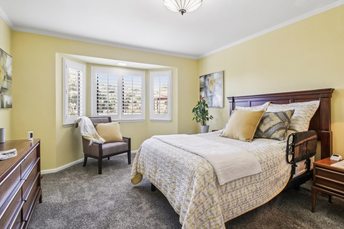 733 Temescal Way