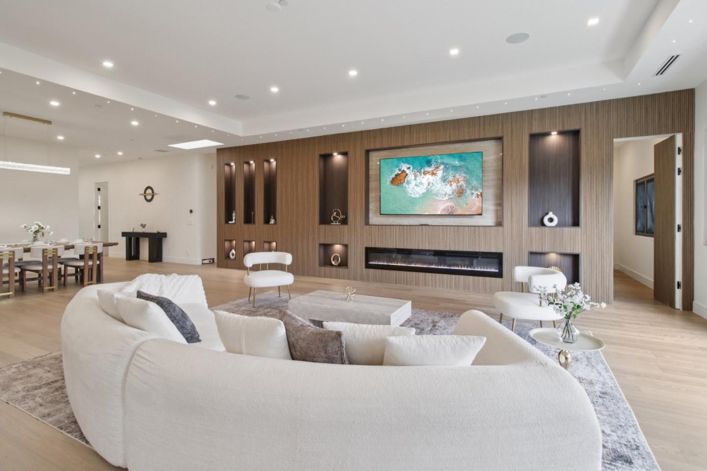 784 South Genevieve Lane