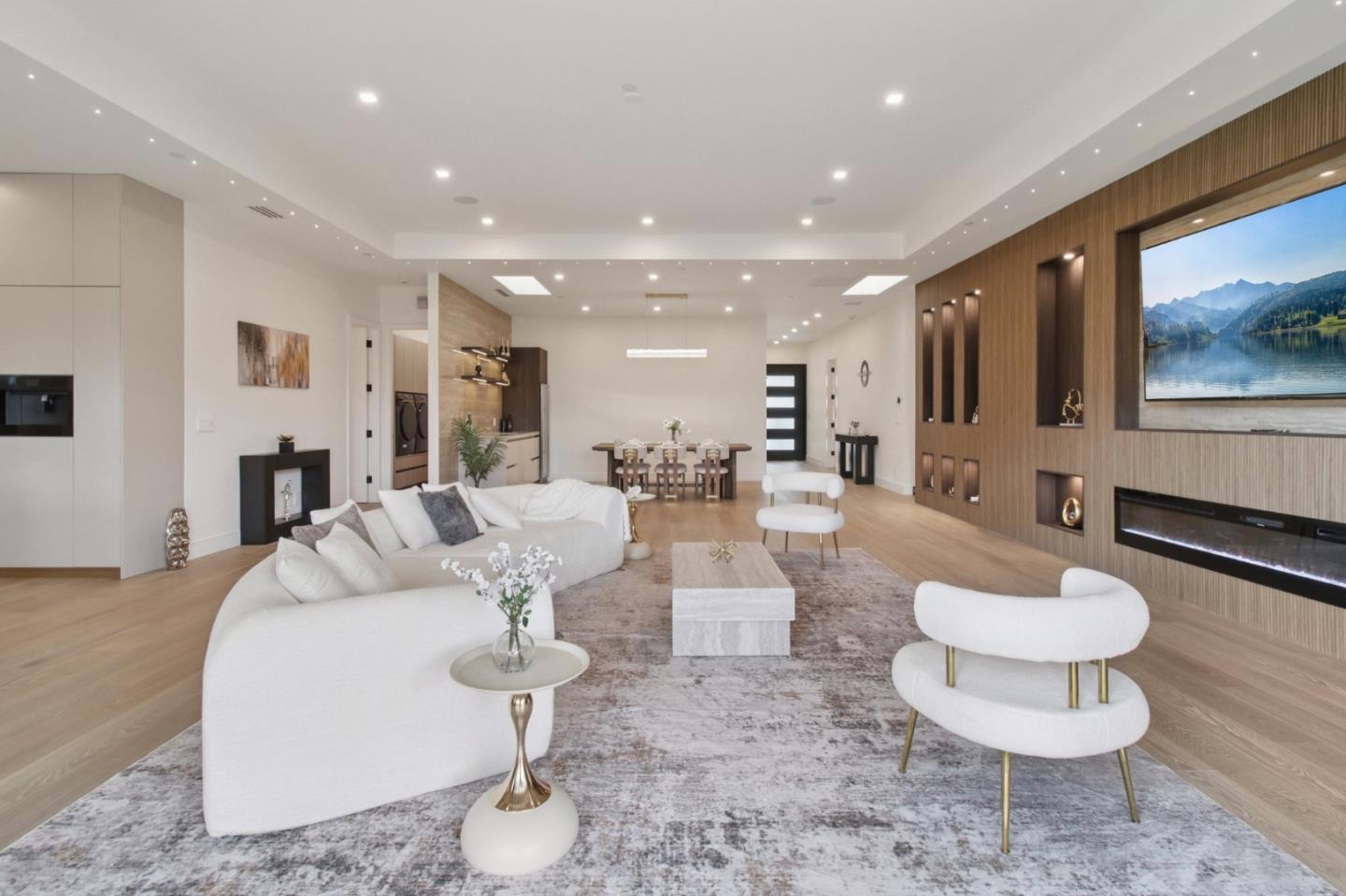 784 South Genevieve Lane
