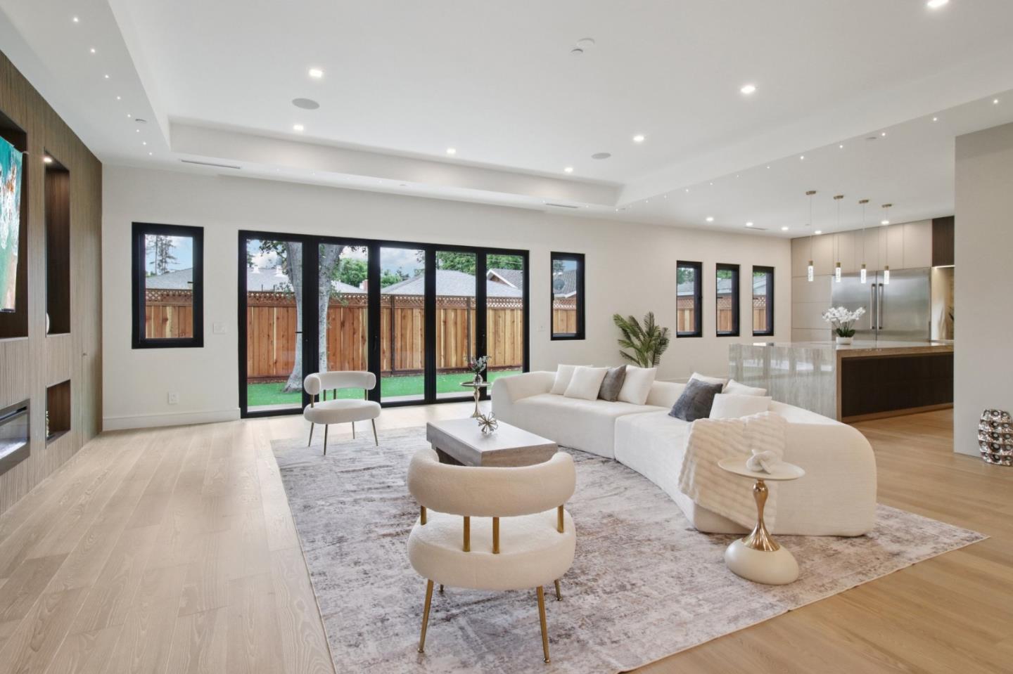 784 South Genevieve Lane