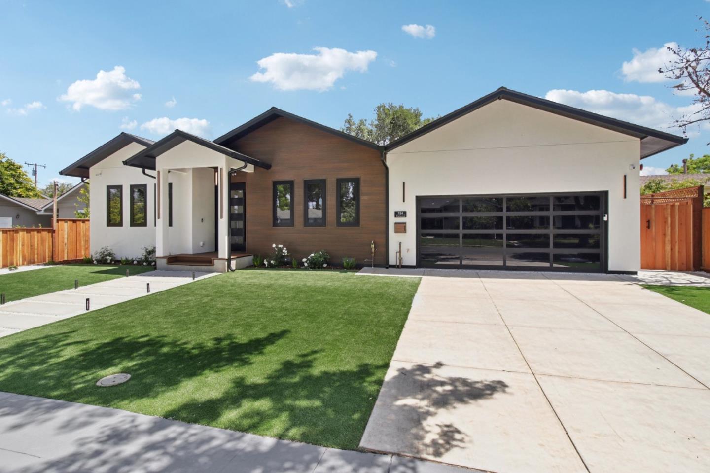 784 South Genevieve Lane