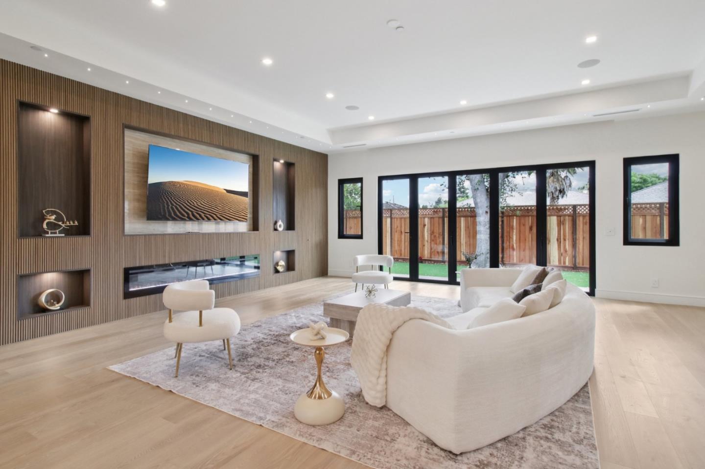 784 South Genevieve Lane