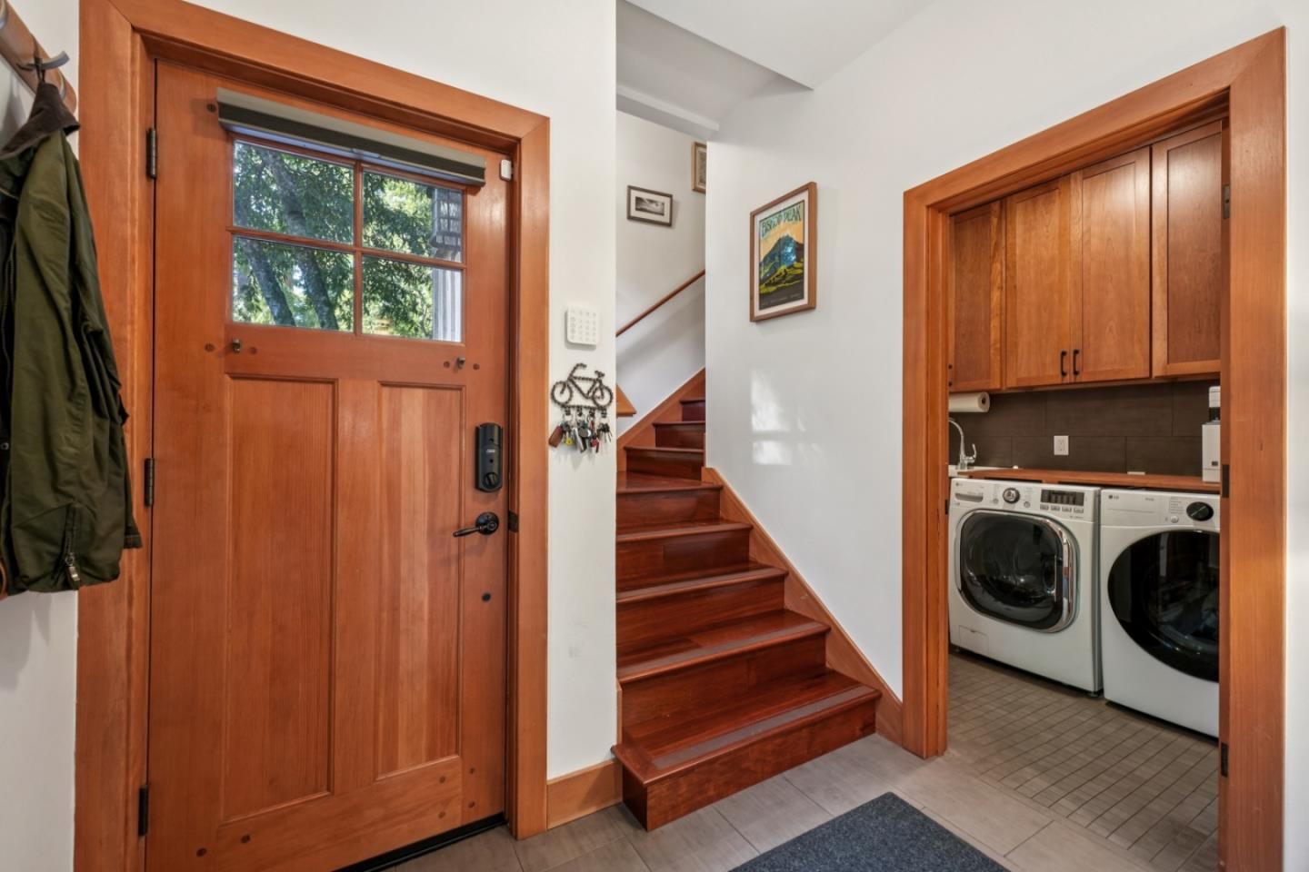252 Blakewood WAY