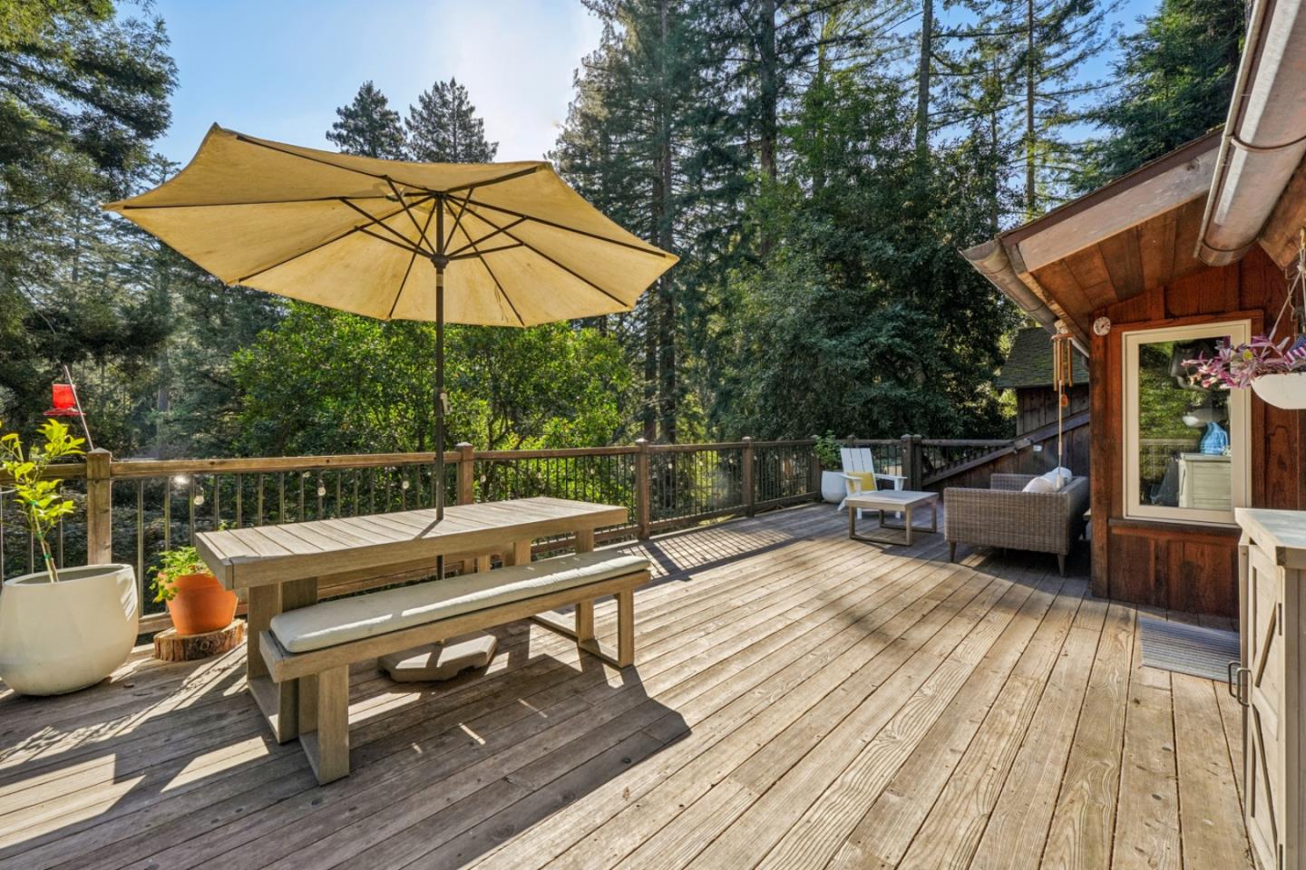 252 Blakewood WAY
