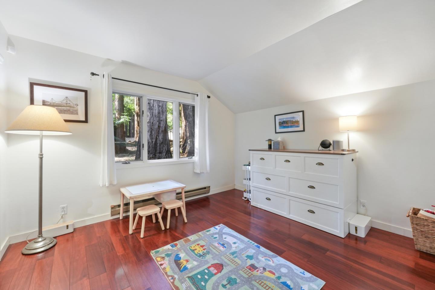 252 Blakewood WAY