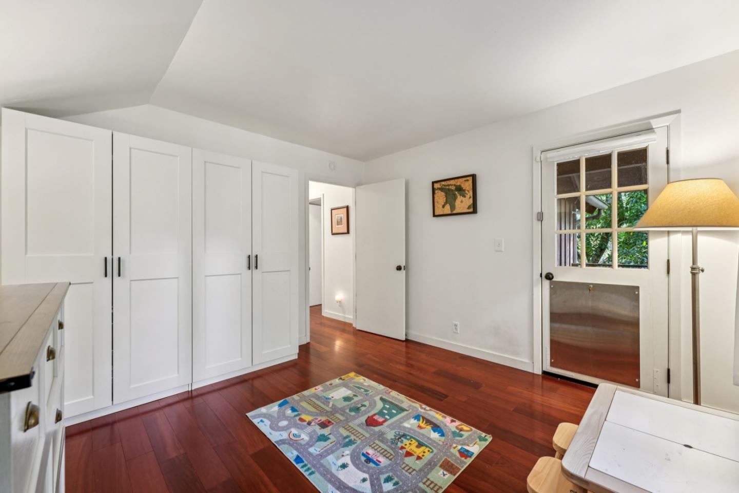 252 Blakewood WAY