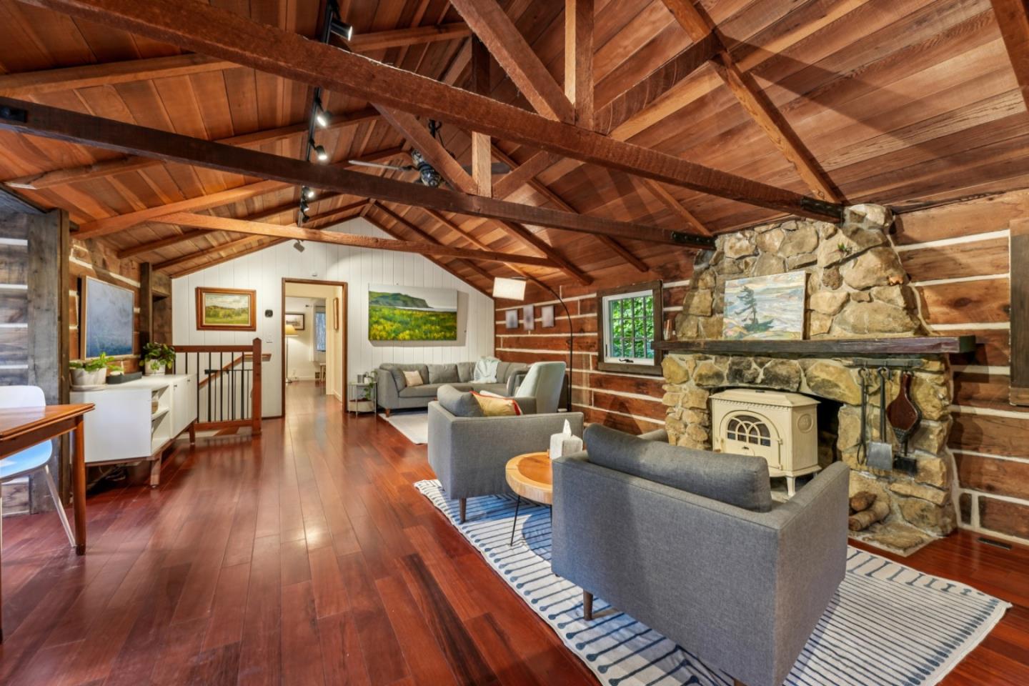 252 Blakewood WAY