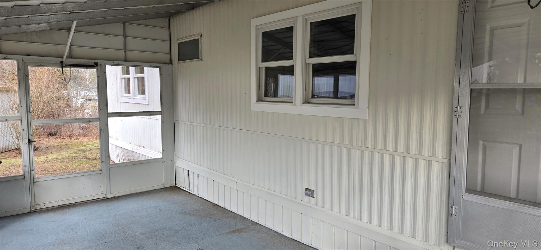 525 Riverleigh Ave Unit 116