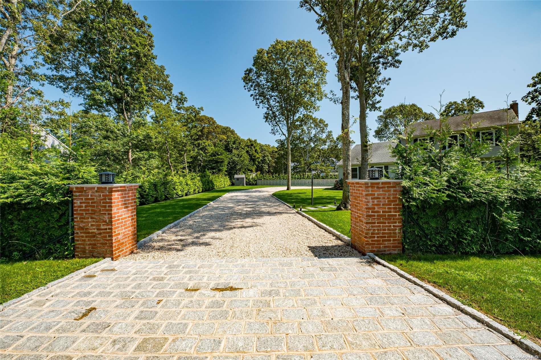 7 Flocee Place