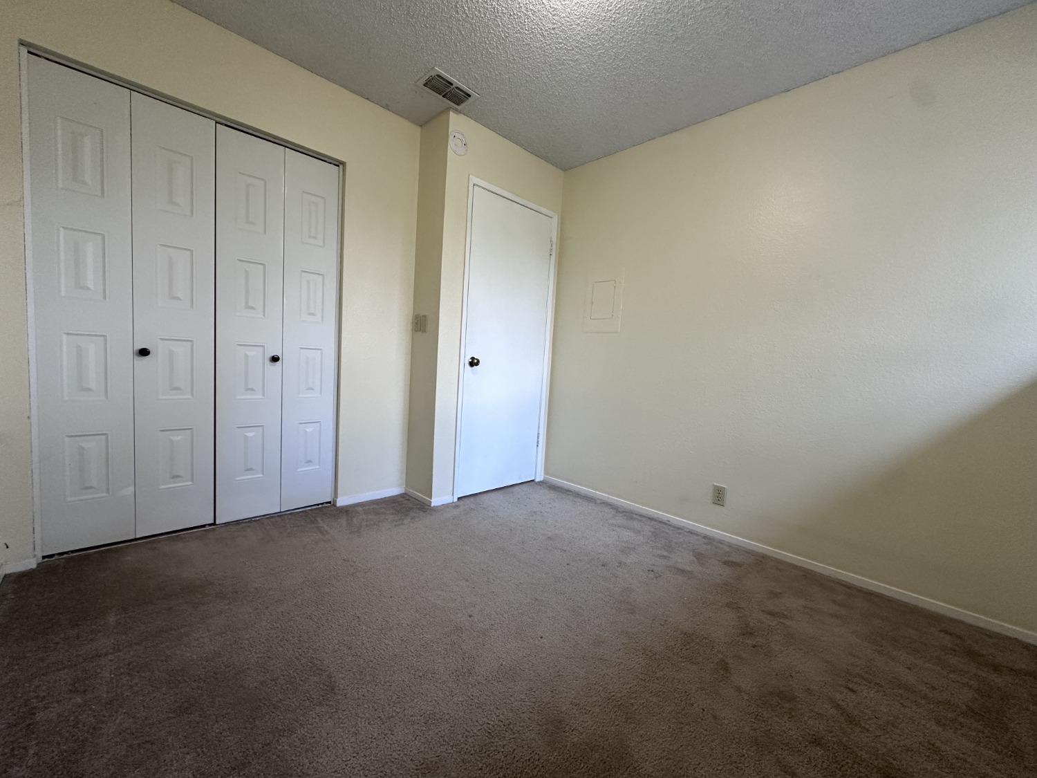 5808 Shadow Creek Drive 2