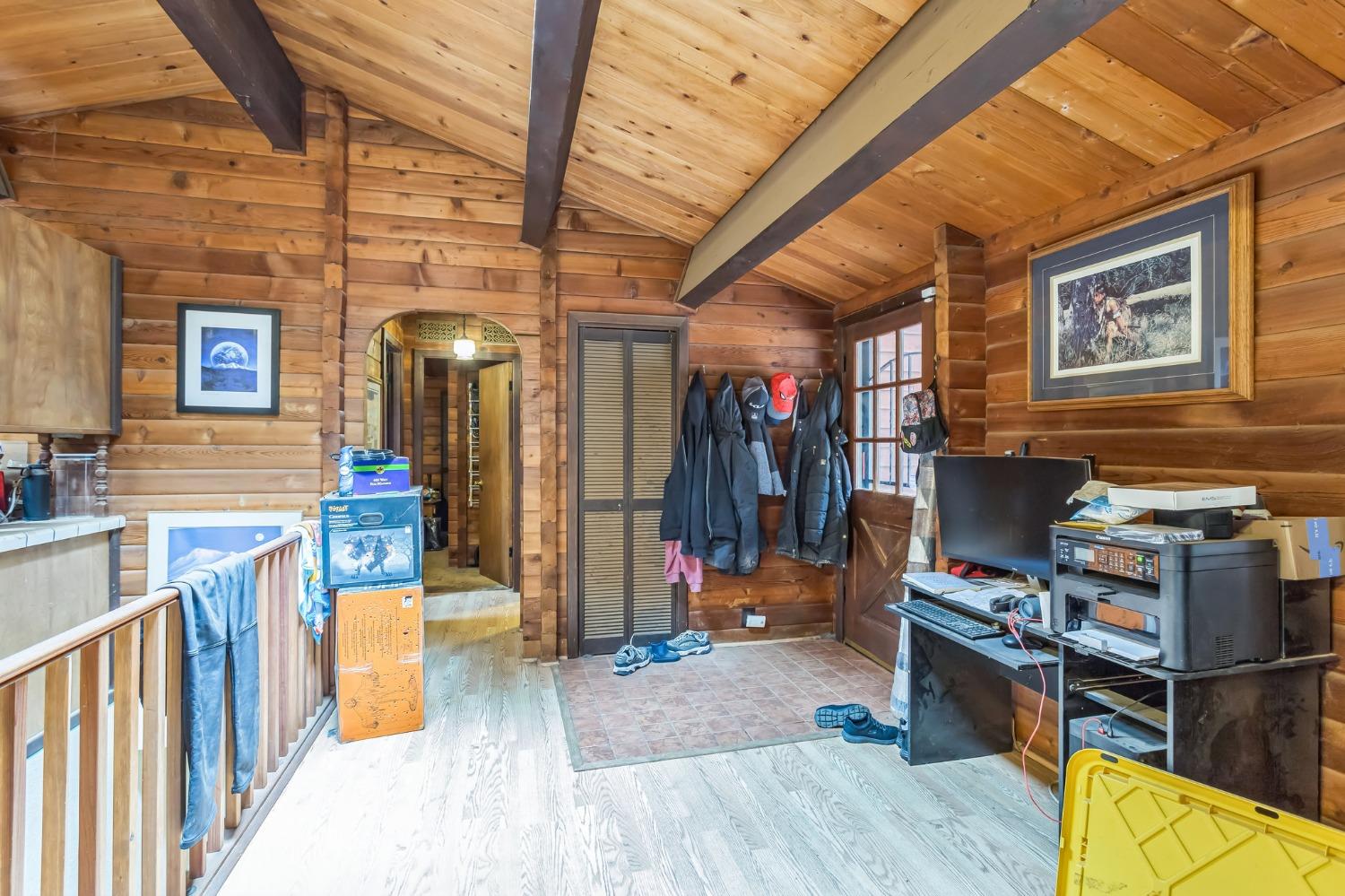 4227 Siskiyou Ave