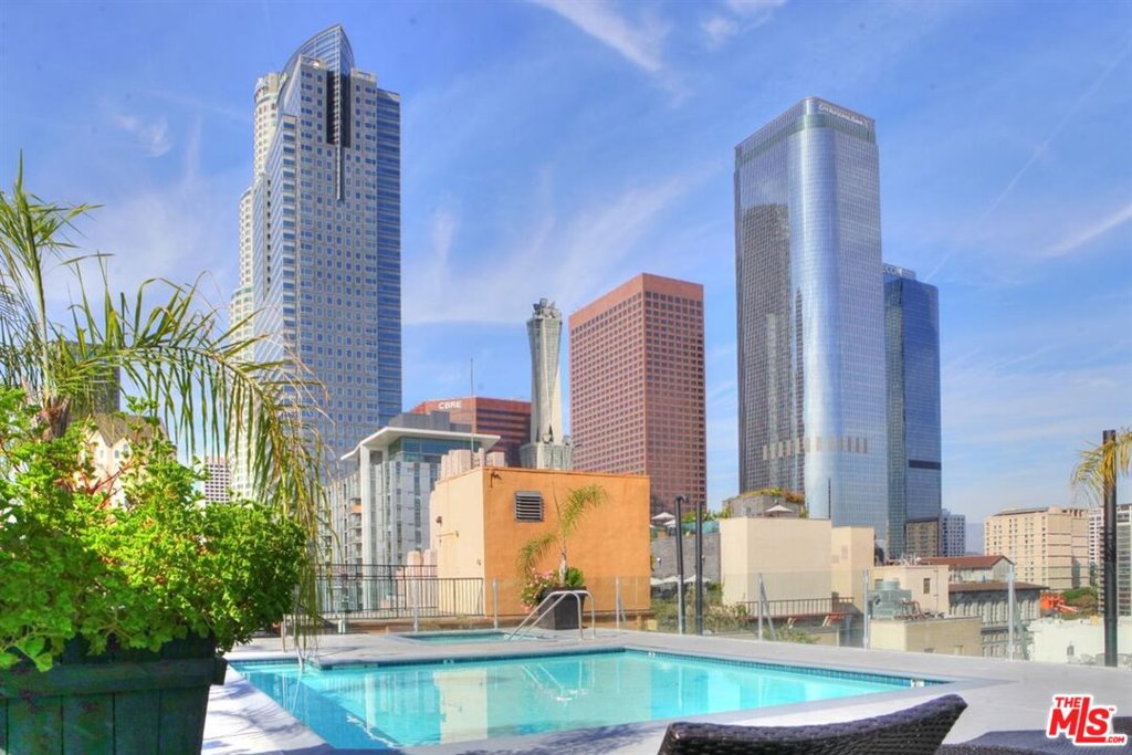 312 W 5Th Street 518