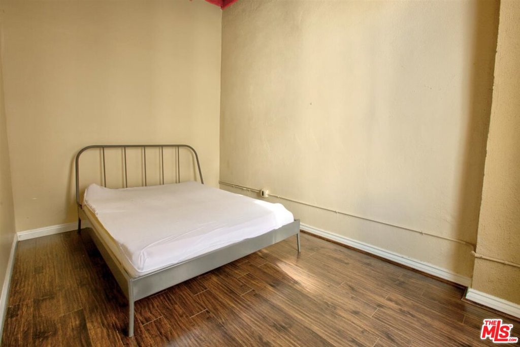 312 W 5Th Street 518
