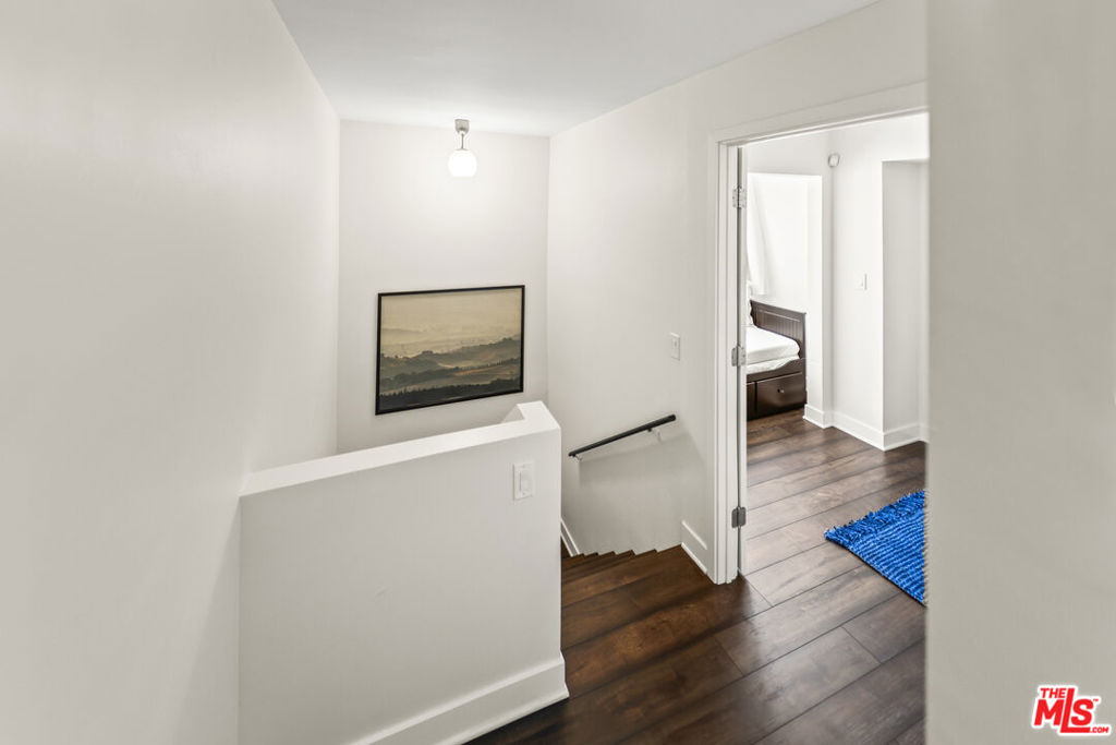 254 S Hobart Boulevard 2