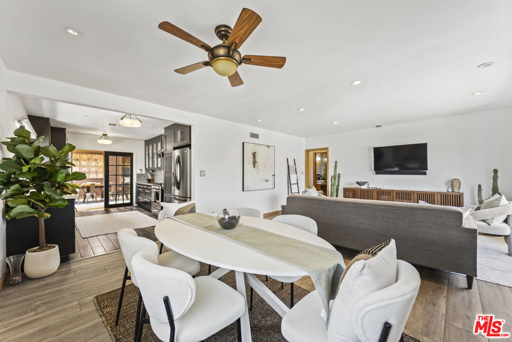 3838 Toland Way