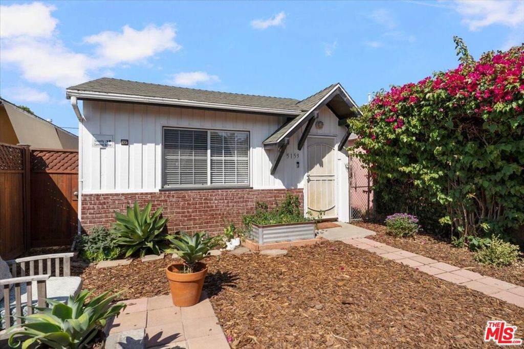 5159 Inglewood Boulevard
