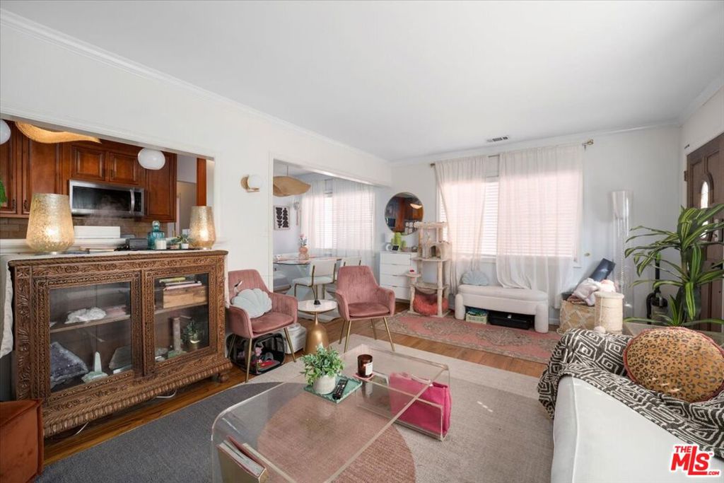 5159 Inglewood Boulevard