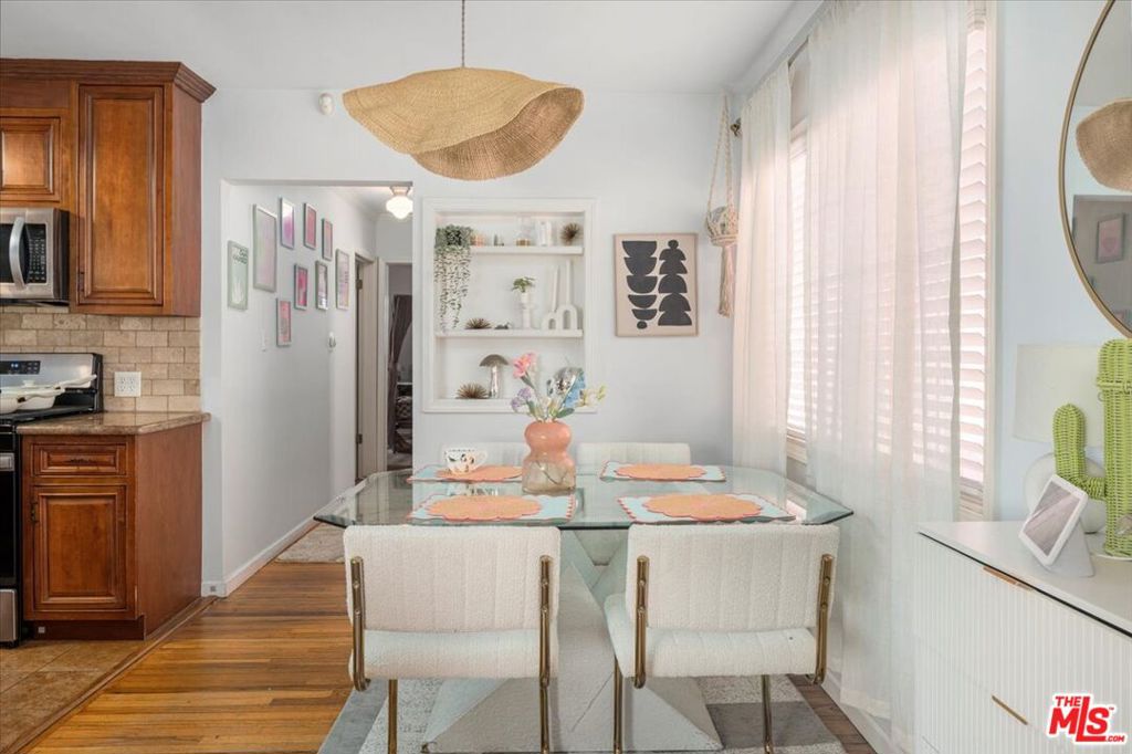 5159 Inglewood Boulevard