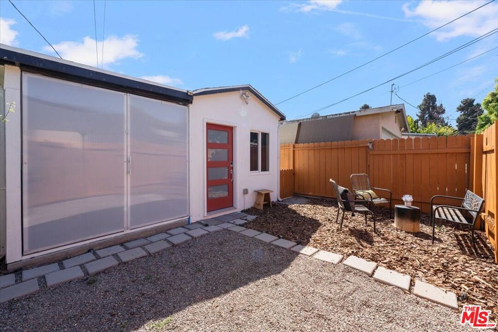 5159 Inglewood Boulevard