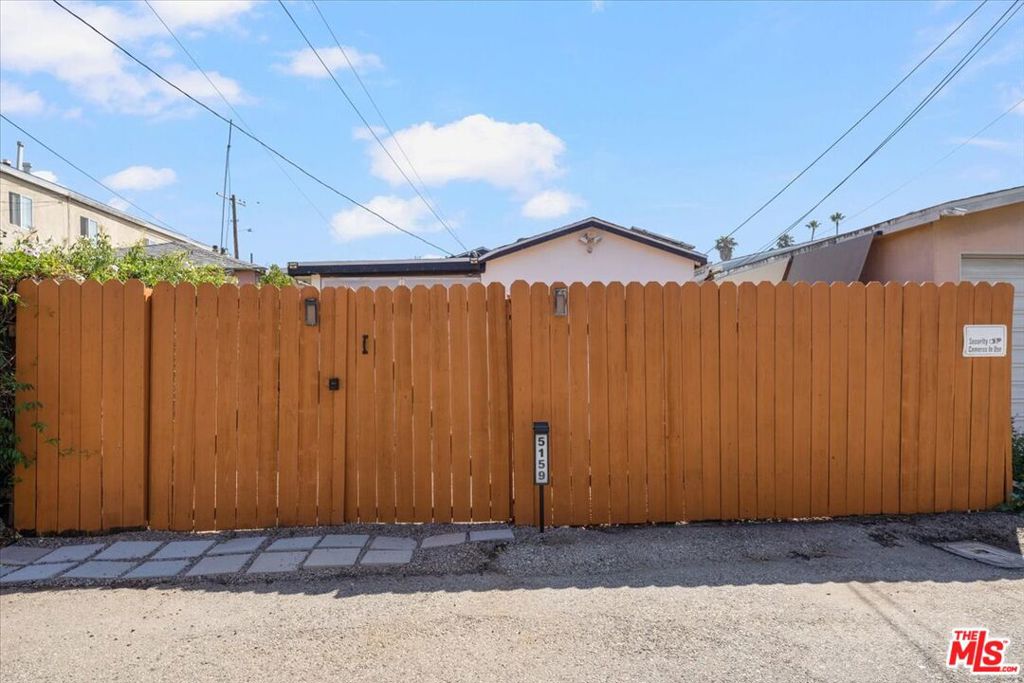 5159 Inglewood Boulevard