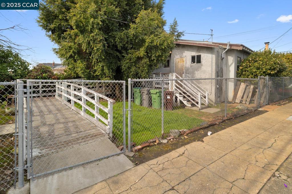 5145 Foothill Blvd