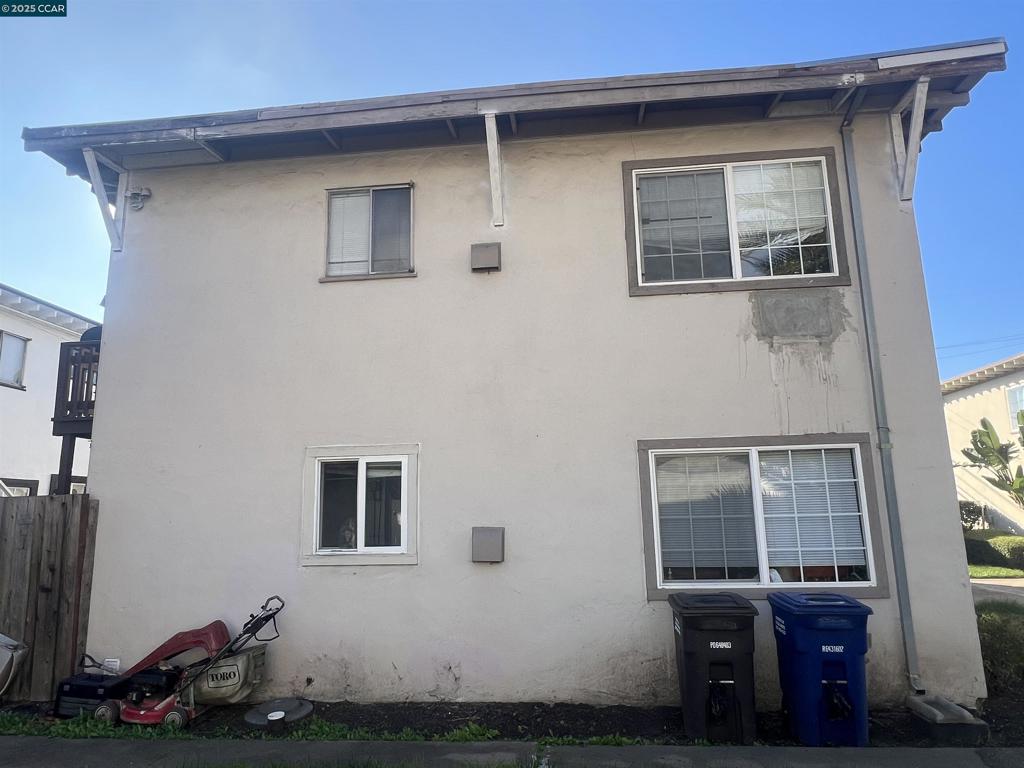 2780 Argyll Avenue