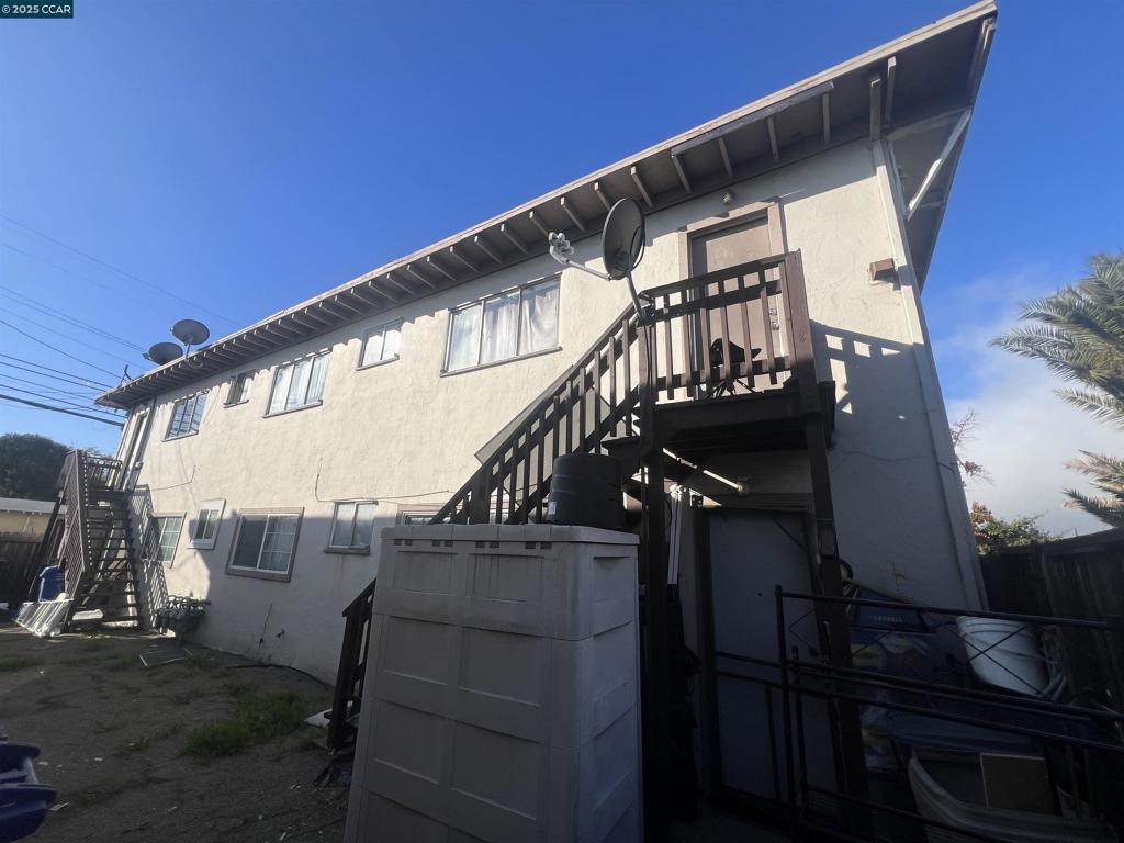 2780 Argyll Avenue