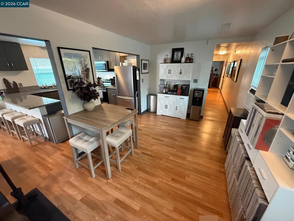 1354 Santa Clara St.