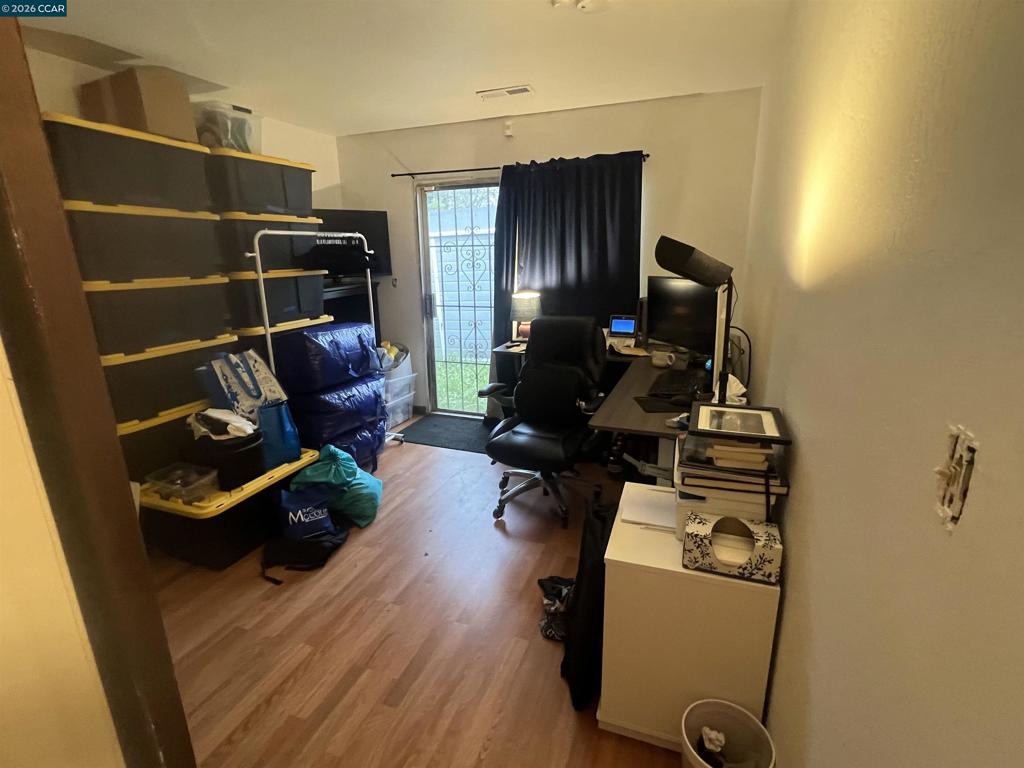 1354 Santa Clara St.