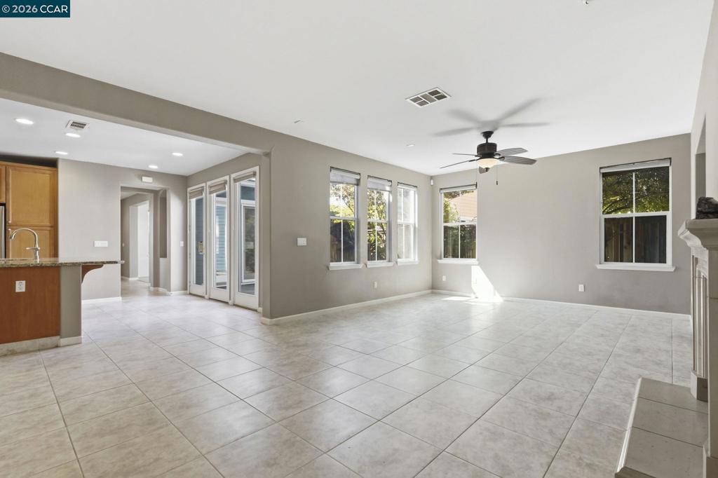 1026 Flagship Dr