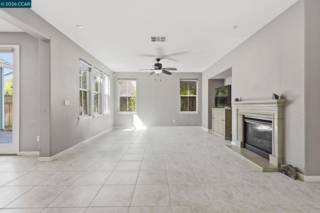 1026 Flagship Dr