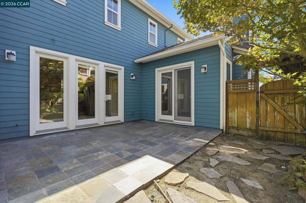 1026 Flagship Dr