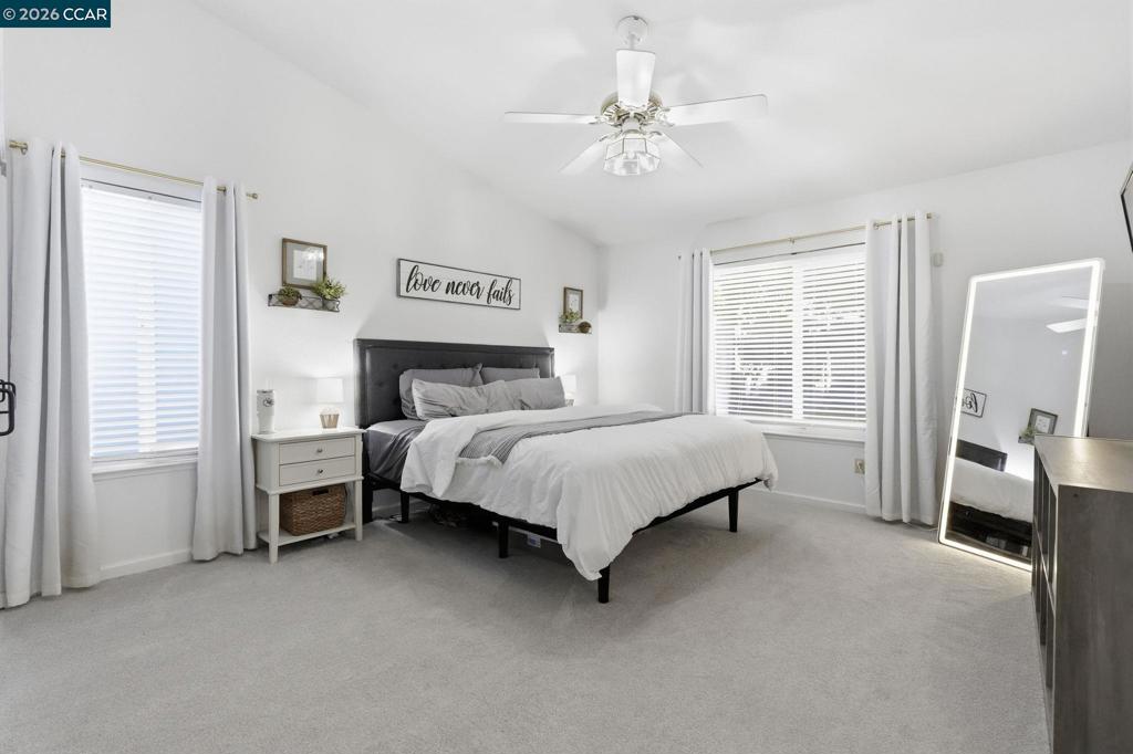 3029 Larkspur Dr