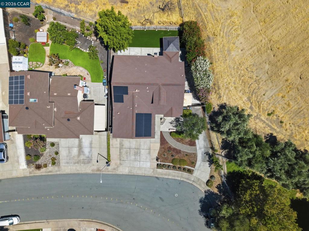 3029 Larkspur Dr