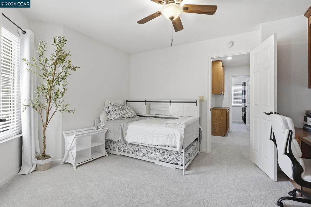 3029 Larkspur Dr